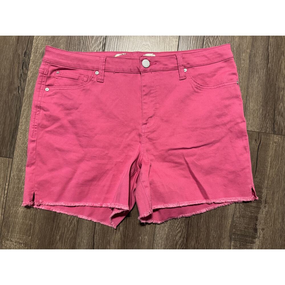 Seven7 Pink Denim Frayed Hem Cutoff Shorts‎ Size 16